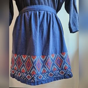 🔥Angie Navy Blue Embroidered Skirt size small